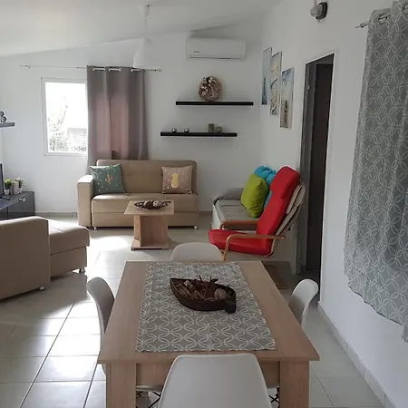 Kalithea Family House With 3 Bedrooms Kallithea (Chalkidiki)