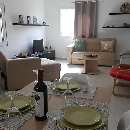 Kalithea Family House With 3 Bedrooms Holiday home