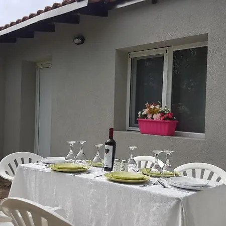 Kalithea Family House With 3 Bedrooms Дом отдыха