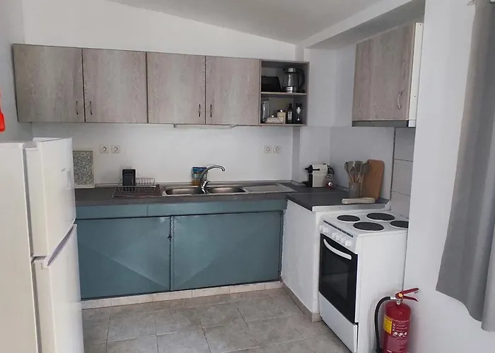 Kalithea Family House With 3 Bedrooms Semesterbostad *