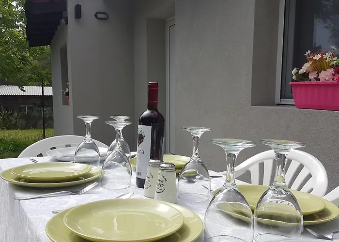 Kalithea Family House With 3 Bedrooms Hébergement de vacances *